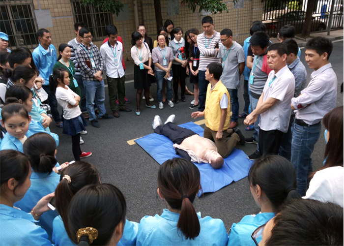 东莞钜大电子举办急救知识和技能培训