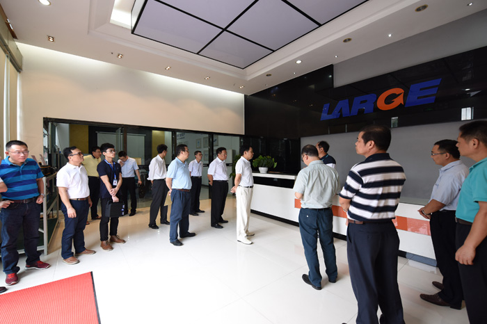 editor1521187345453611.jpg 2-1FQ5164253b8.jpg