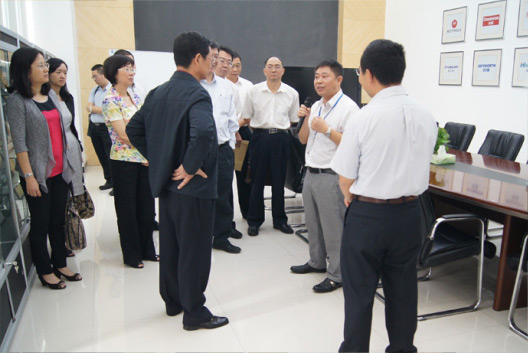 广东省副省长陈云贤莅临我司指导工作