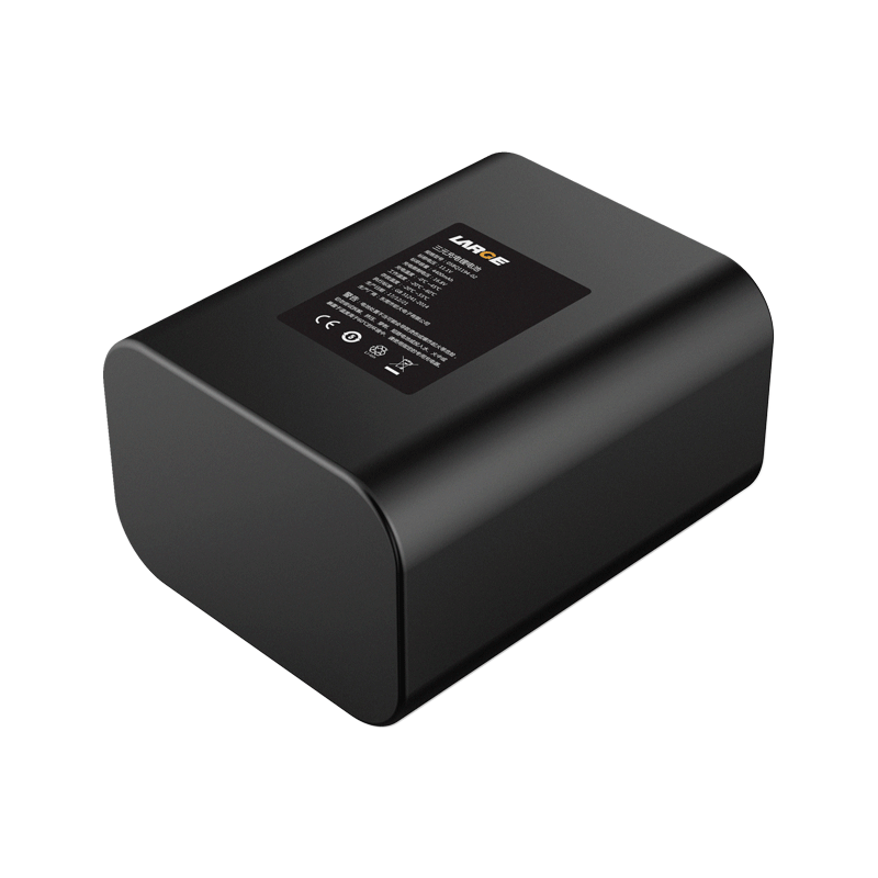 11.1V 4400mAh 18650 三元充电锂电池